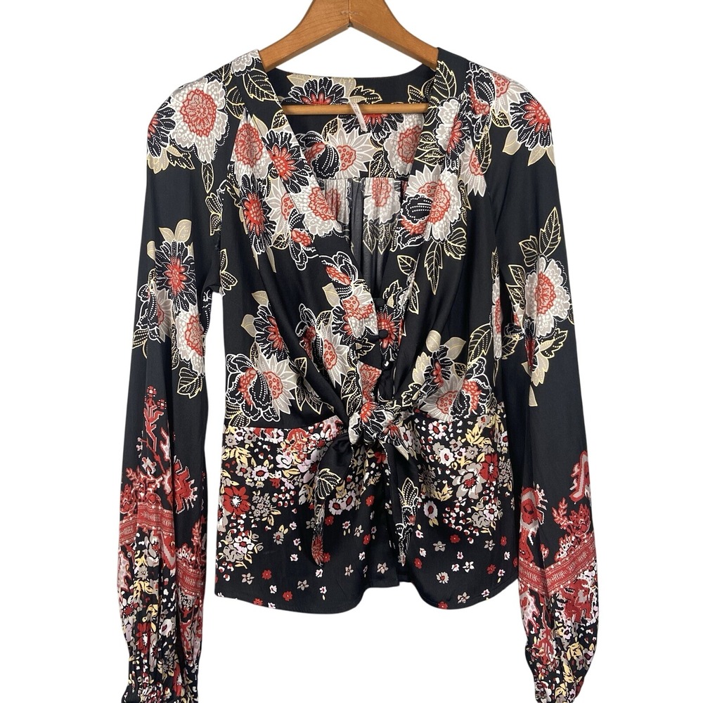 Free People Women's Size XS Run Free Floral Blouse Button Tie Front